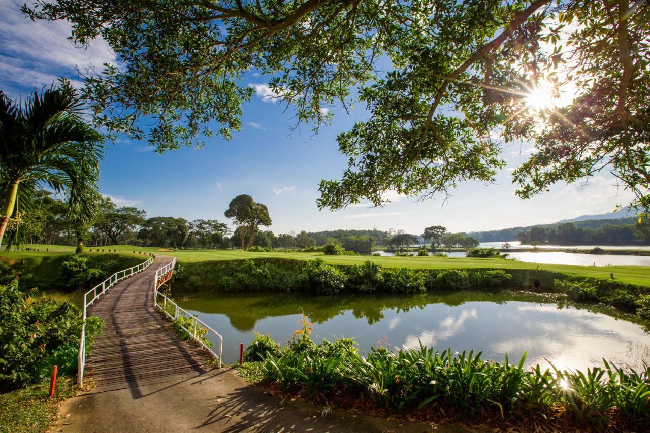 Blue Canyon Country Club Mai Khao Extérieur photo