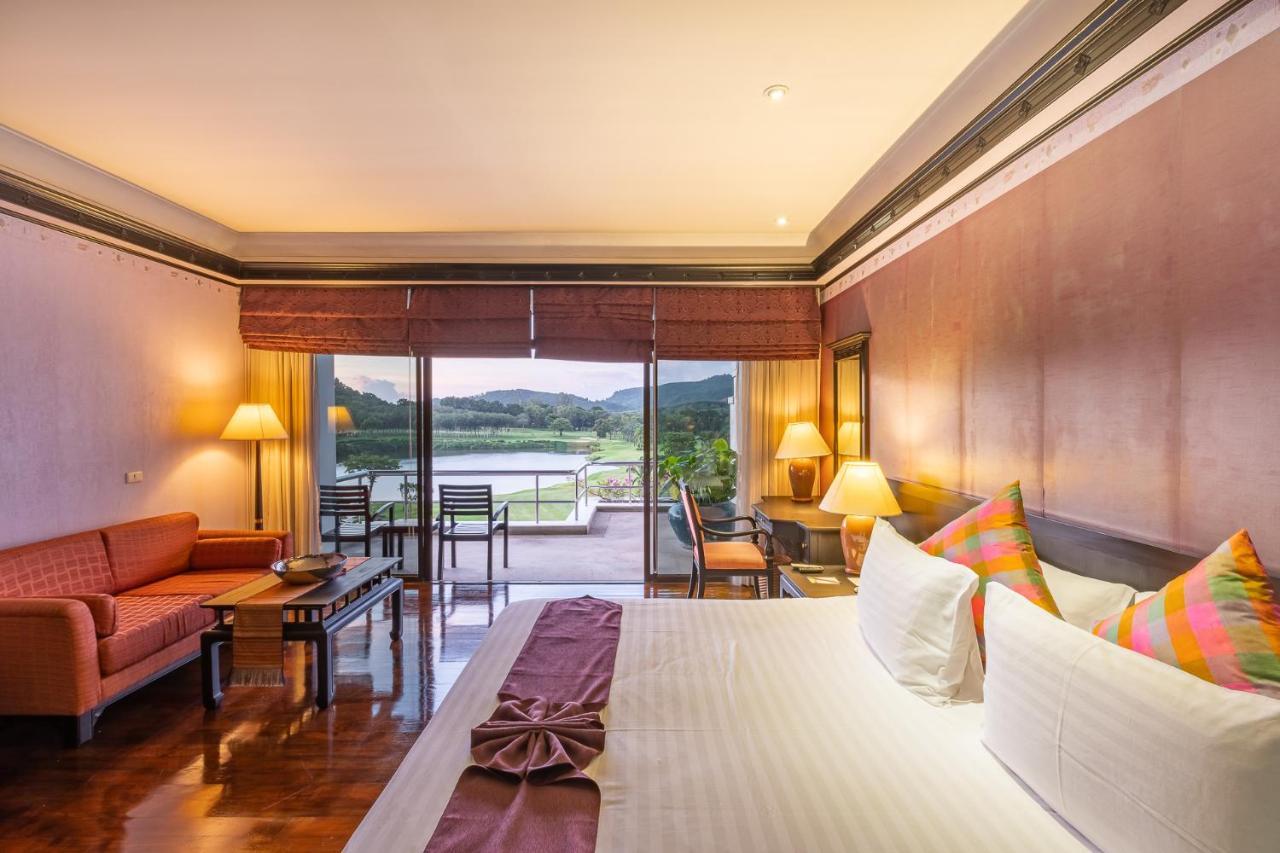 Blue Canyon Country Club Mai Khao Extérieur photo