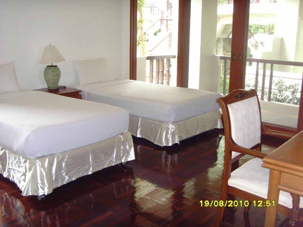 Blue Canyon Country Club Mai Khao Extérieur photo