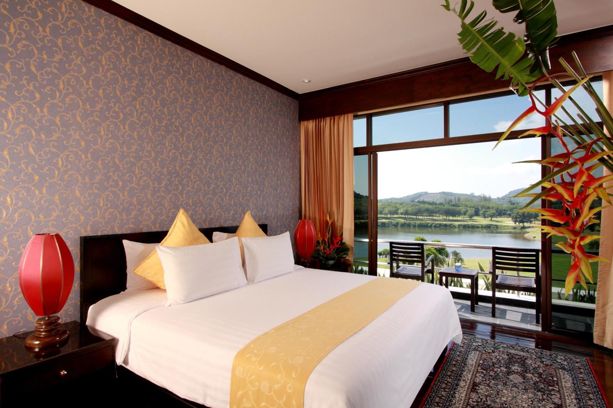Blue Canyon Country Club Mai Khao Extérieur photo